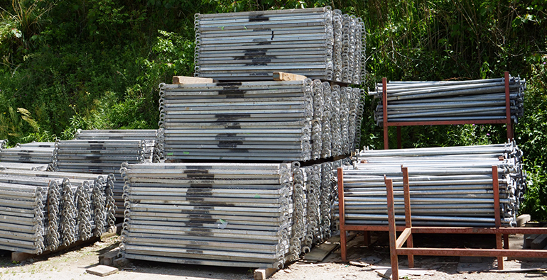 資材等の配達・設置・組立